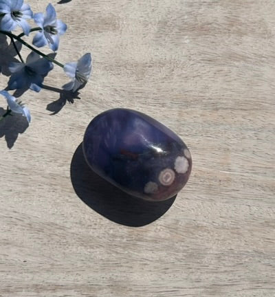 Blue Flower Agate Palm Stone - 11B