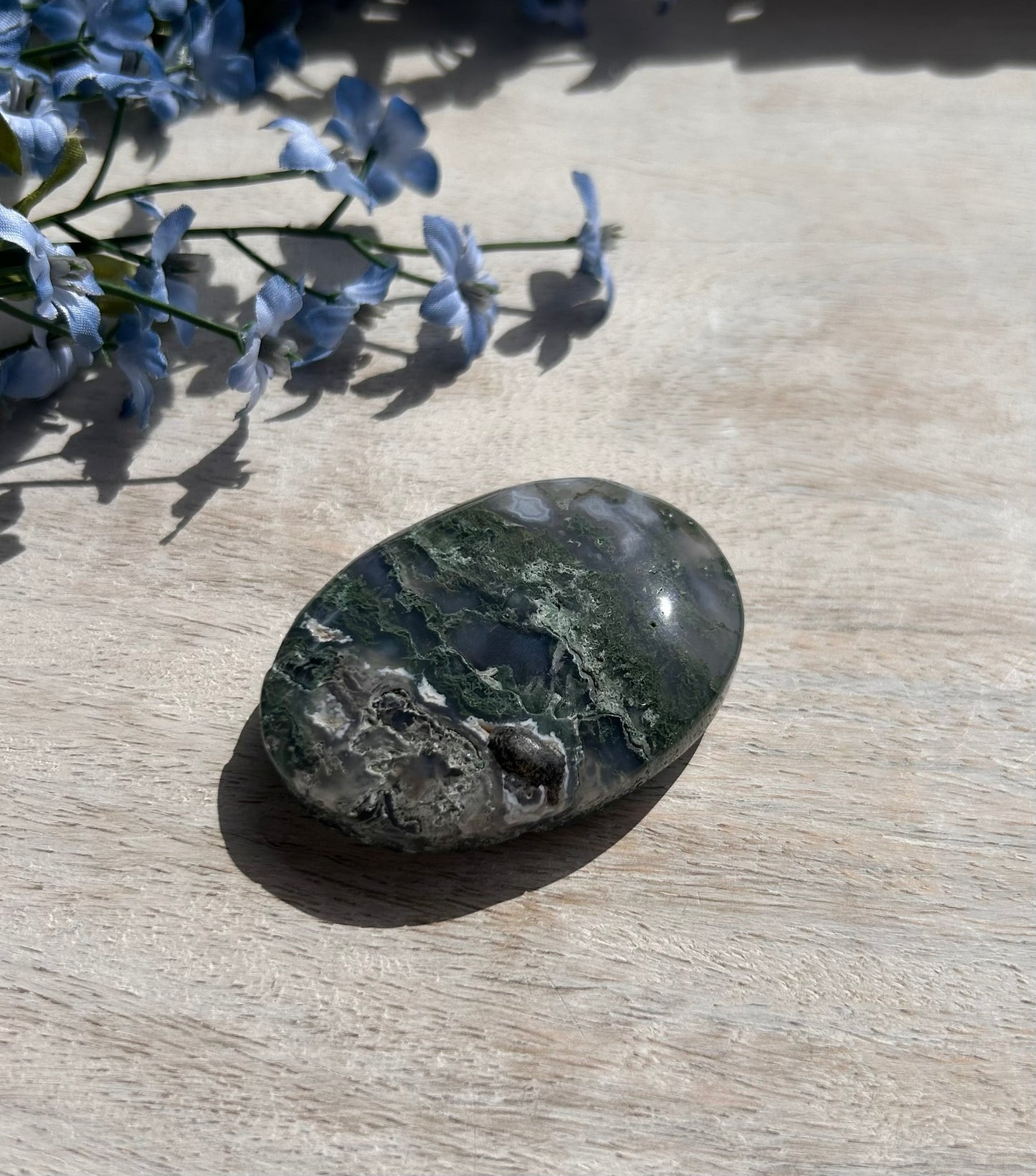 Moss Agate Palm Stone - 3A