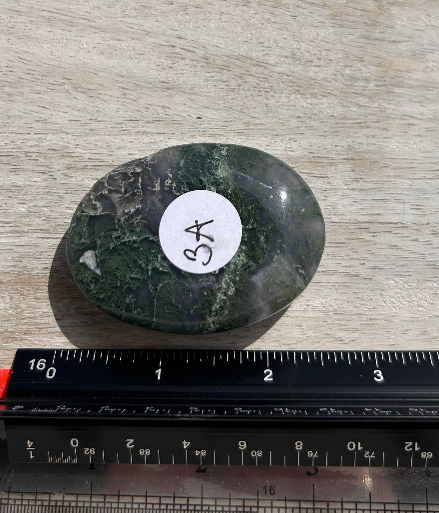 Moss Agate Palm Stone - 3A