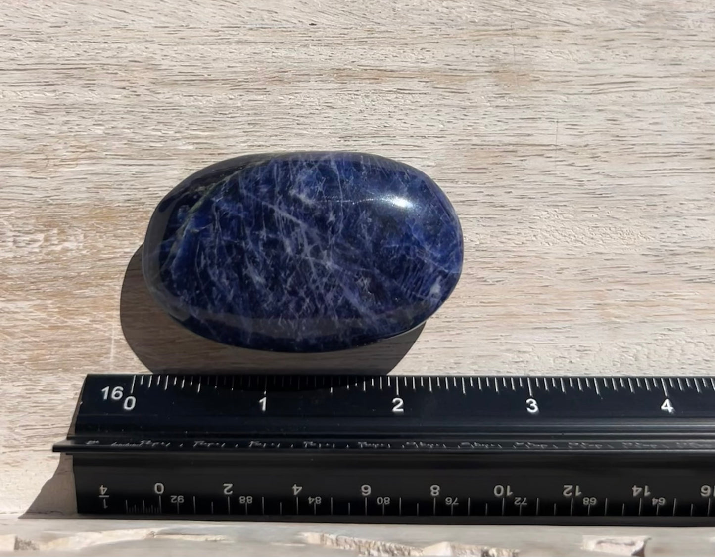 Sodalite Palm Stone - 16D
