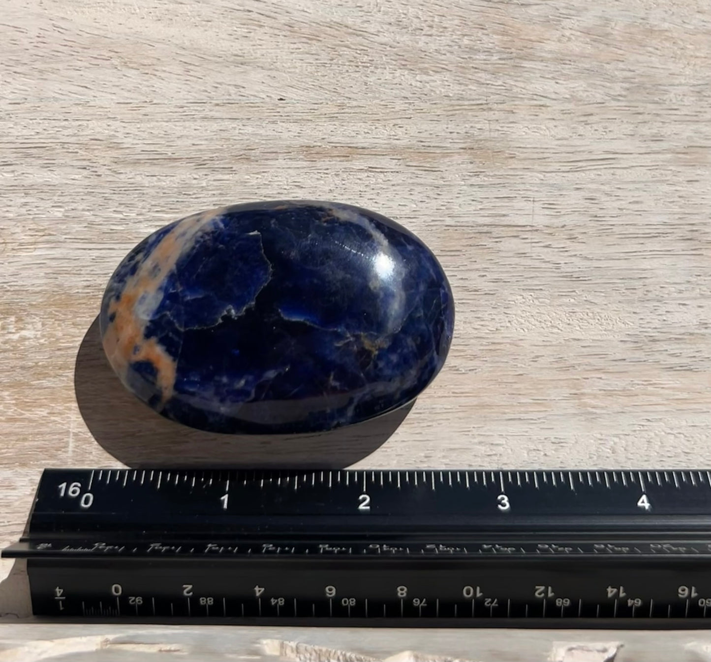 Sodalite Palm Stone - 16A