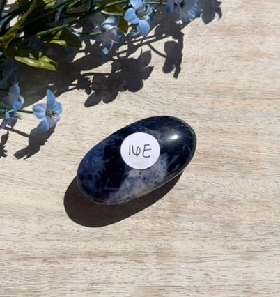 Sodalite Palm Stone - 16E
