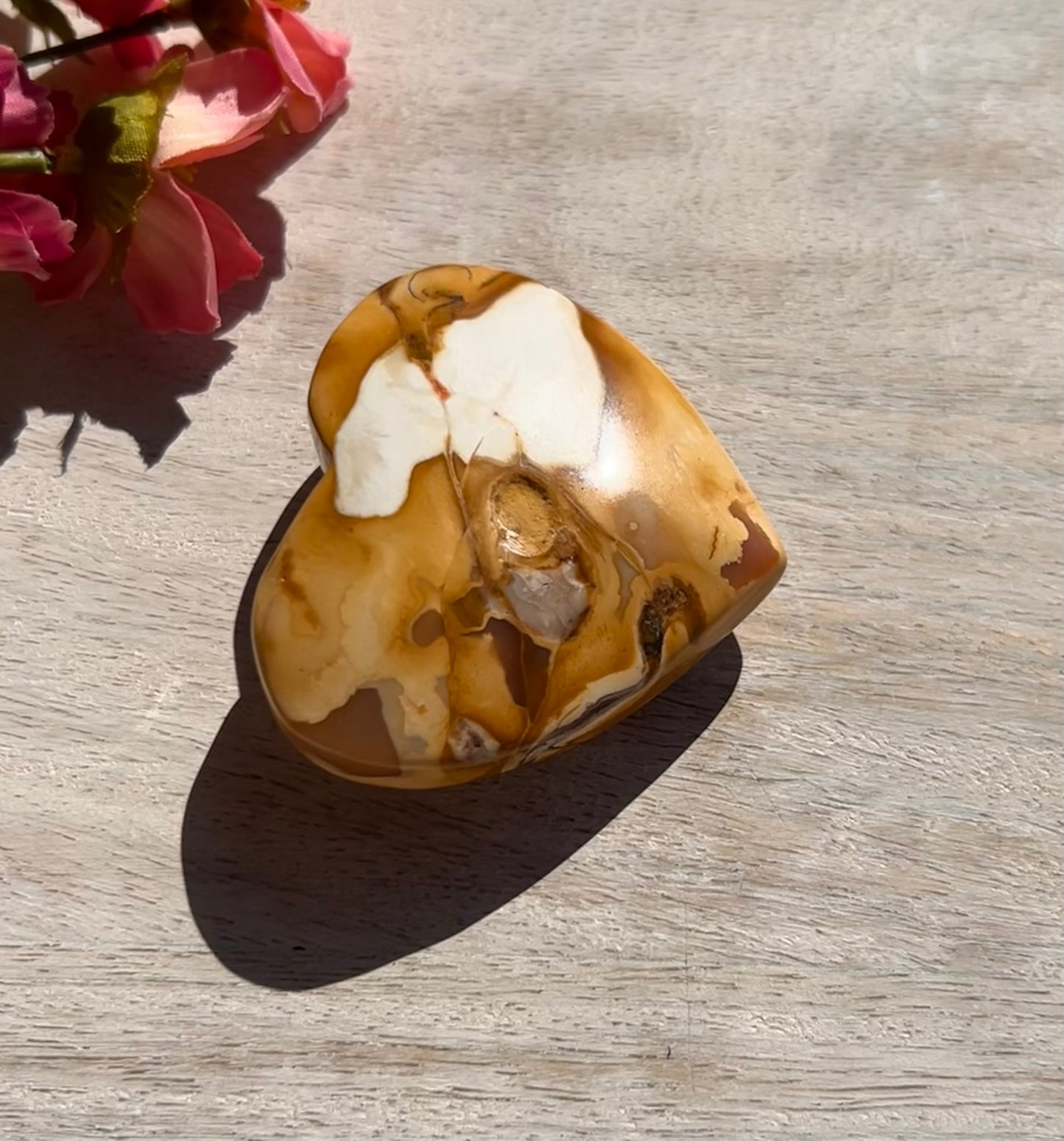 Mookaite Heart Palm Stone - 15A