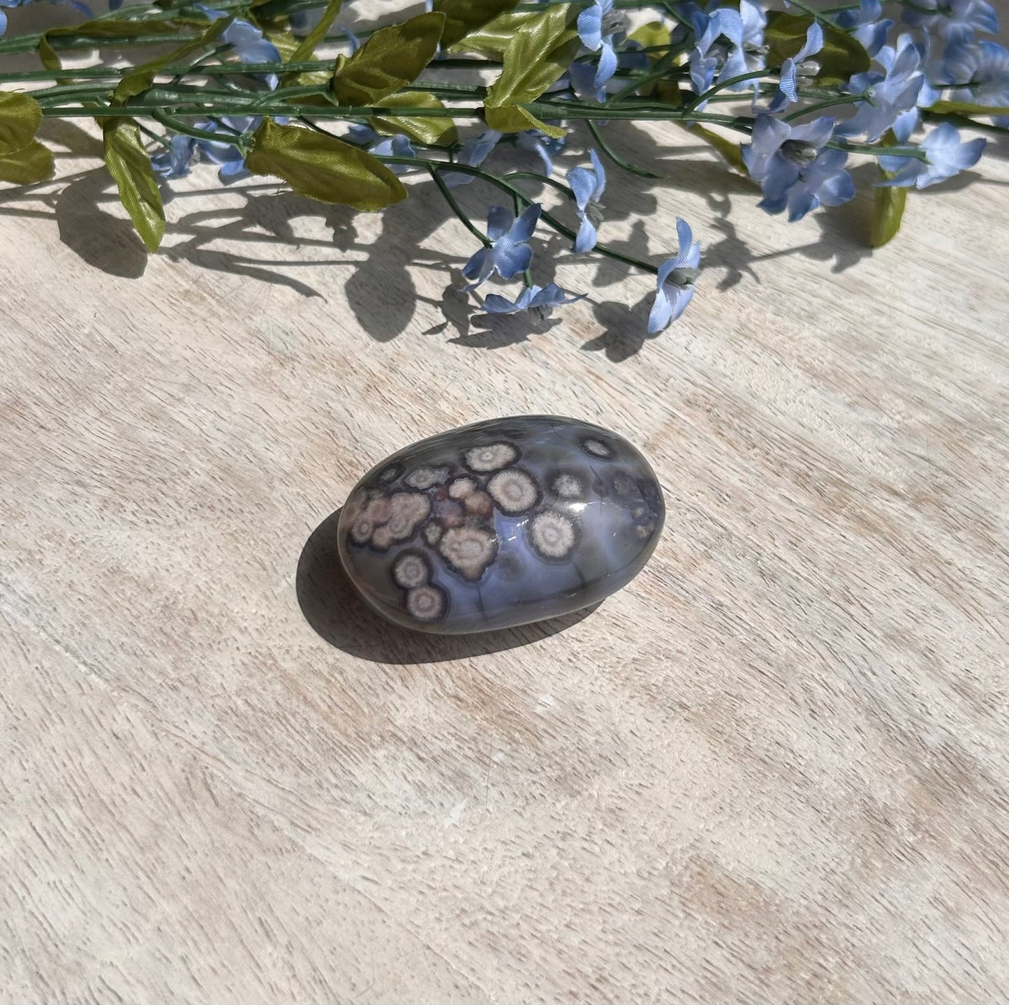 Blue Flower Agate Palm Stone - 11D