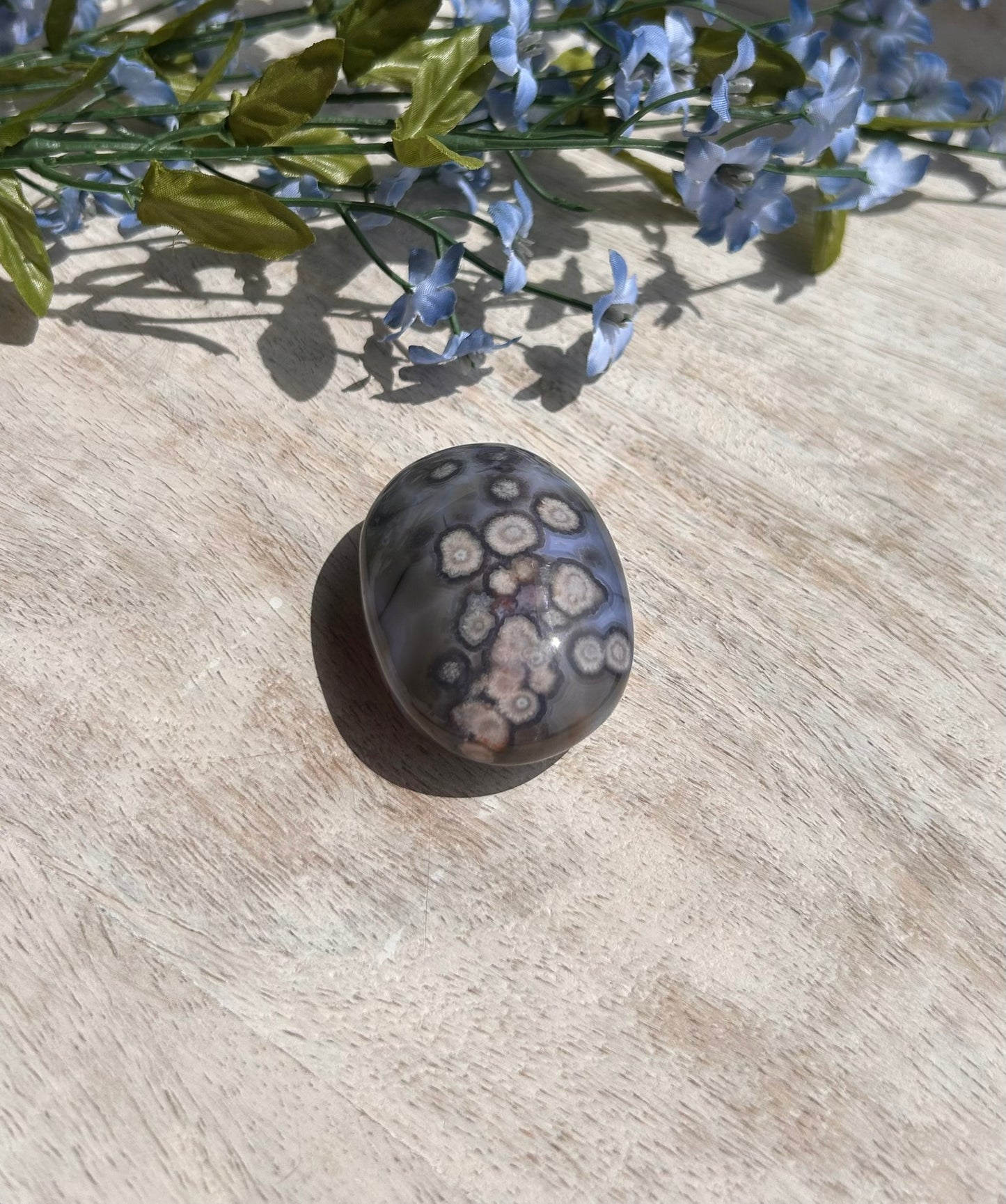 Blue Flower Agate Palm Stone - 11D