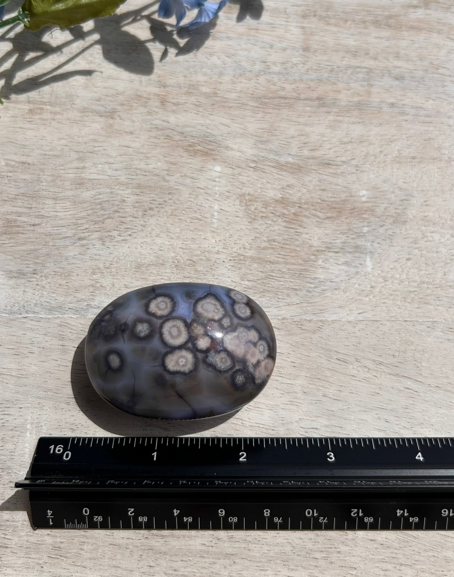 Blue Flower Agate Palm Stone - 11D