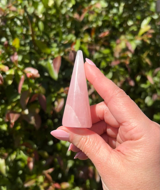 Rose Quartz Ring Holder - 10F