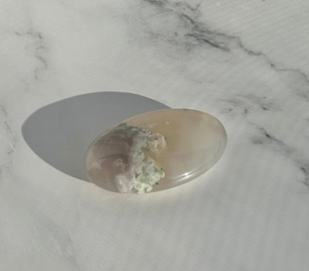 Flower Agate Palm Stone - FA10B