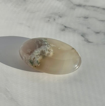 Flower Agate Palm Stone - FA10B