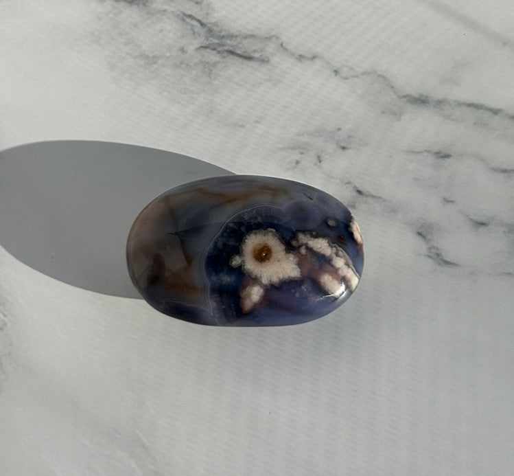 Blue Flower Agate Palm Stone - 11C