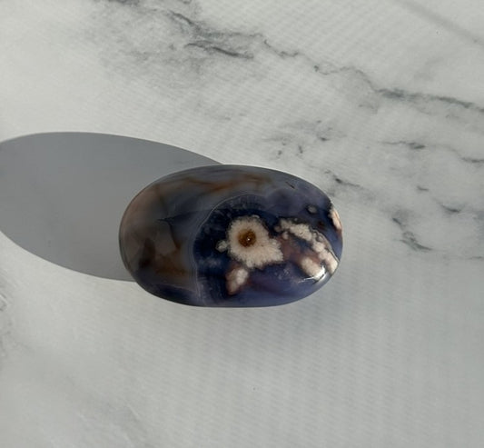 Blue Flower Agate Palm Stone - 11C