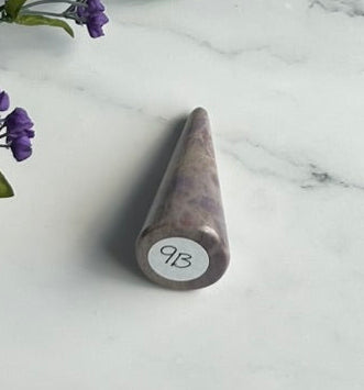 Stunning Lavendar Jade Ring Holder - 9B
