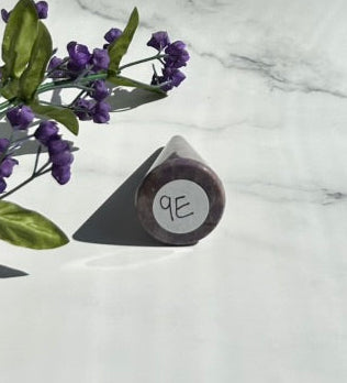 Stunning Lavendar Jade Ring Holder - 9E