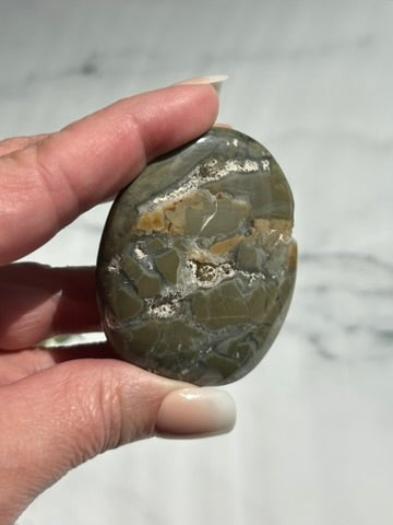 Ocean Jasper Palm Stone - 7B