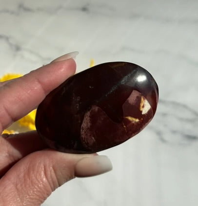 Mookaite  Palm Stone - 14D