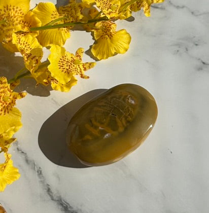 Mookaite  Palm Stone - 14C