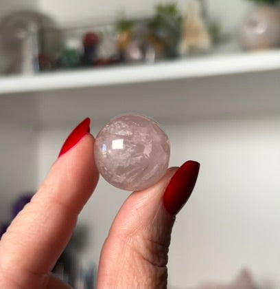 (One) Rose Quartz Mini Sphere - 22mm - Hand selected